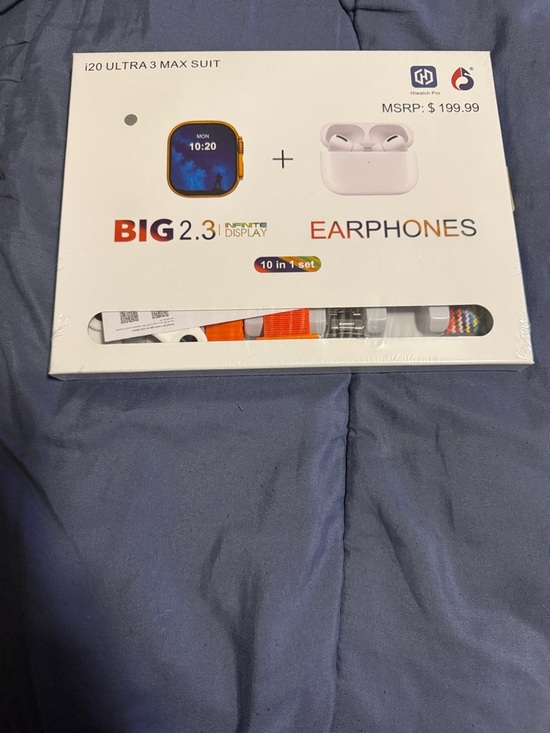 i20 Ultra 3 Max Suit Smartwatch + Earphones - White & Gold